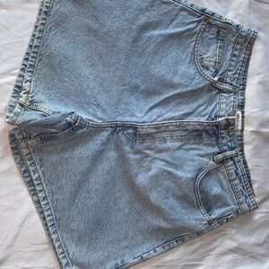 Zara short